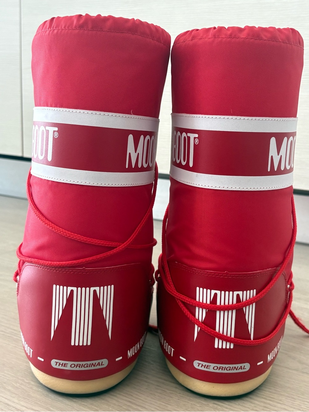Icon Nylon Moon Boot - Picture 9 of 16